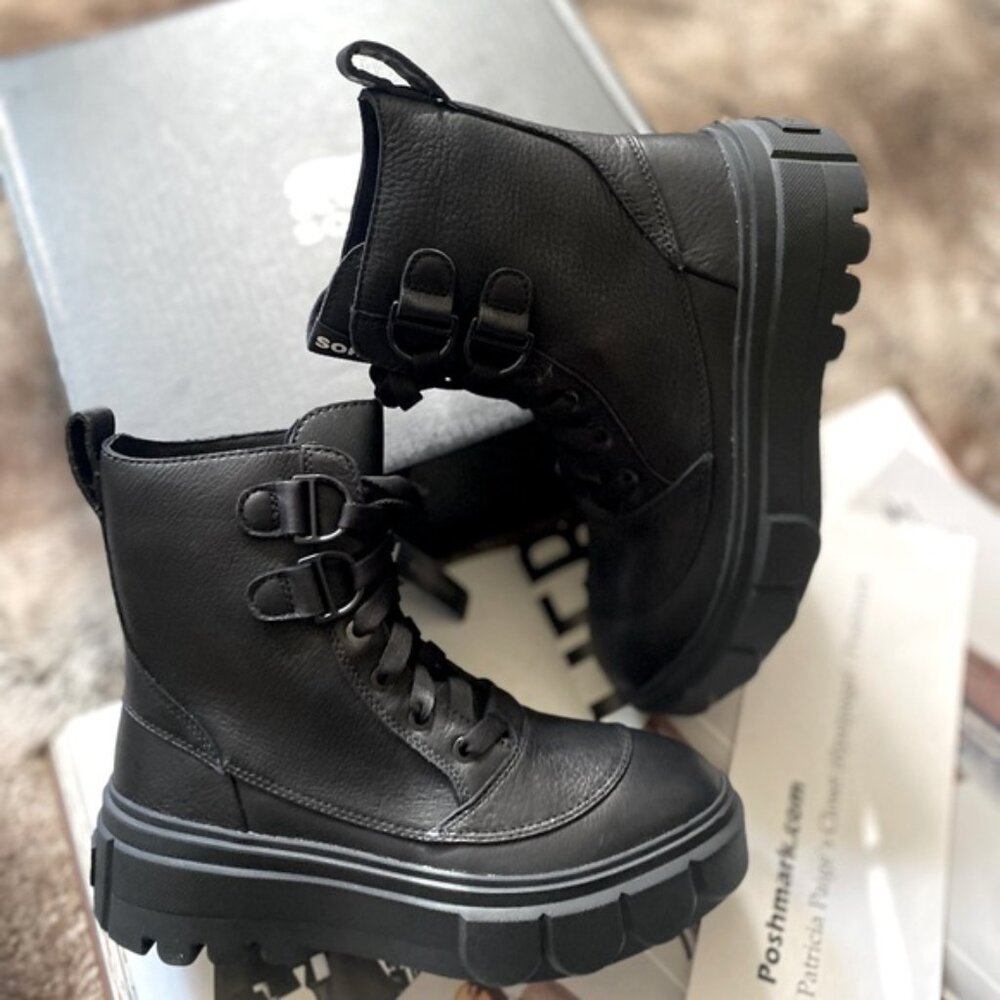 Free People x Sorel Caribou X Lace Up Boots - Picture 5 of 15